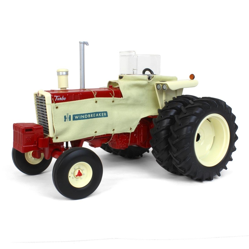(B&D) 1/16 Farmall 1206 with Windbreaker, 2021 National Farm Toy Museum - Damaged Box