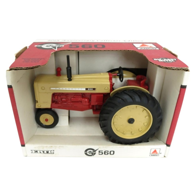 1/16 Cockshutt 560 Narrow Front, 40th Anniversary Tractor