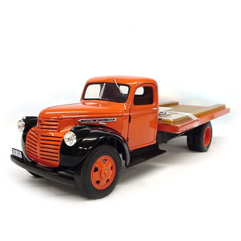 (B&D) - 1/16 1941 GMC Flatbed Truck with Planks in AC Orange - Damaged Item