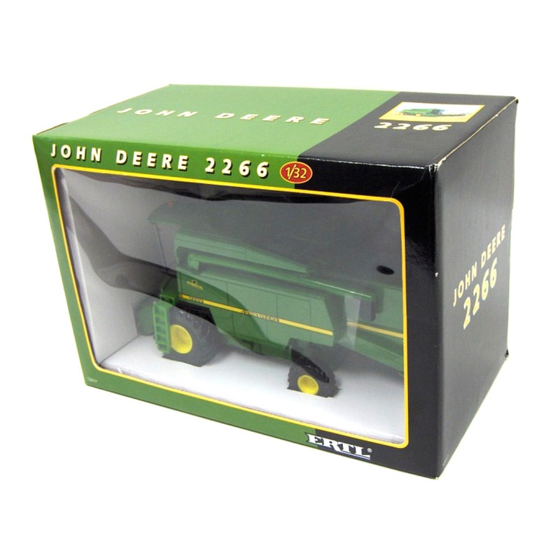 (B&D) 1/32 John Deere 2266 European Combine - Displayed, Damaged
