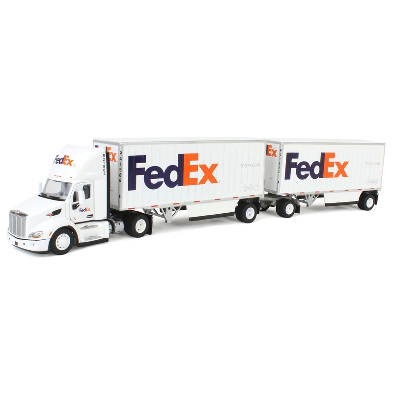 (B&D) - 1/50 FedEx Peterbilt 579 Single Axle Day Cab w/ 2 Wabash 28 Pup Trailers - Damaged Box