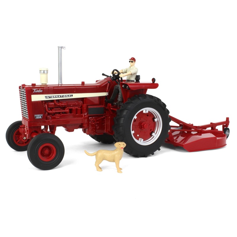 1/16 ERTL Big Farm Farmall 1256 with Mower & Figures