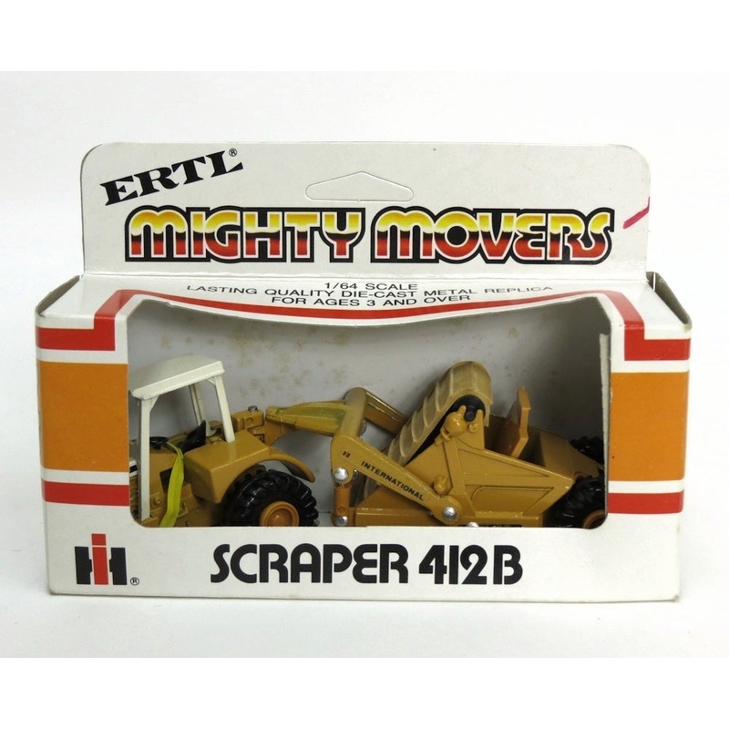 (B&D) 1/64 International 412B Pan Scraper, ERTL Mighty Movers - Damaged Item