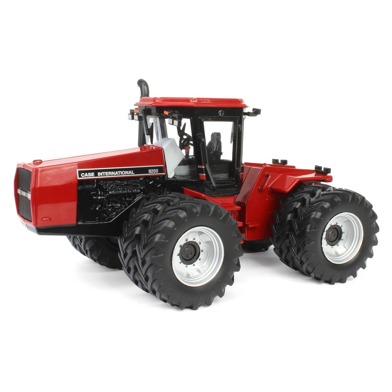 (B&D) - 1/32 Case International 9250, 2025 National Farm Toy Museum Select Series - Damaged Box