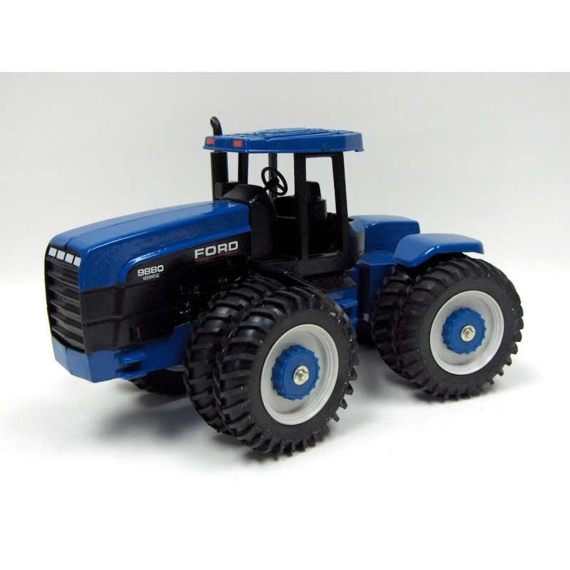 (B&D) 1/16 Limited Edition Parts EXPO, Las Vegas, NV 1994  Ford Versatile 9880 4WD with Duals - No Box