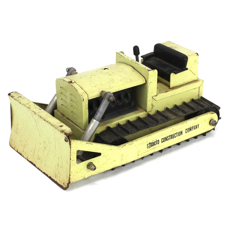 (B&D) Structo #405 Yellow Bull Dozer - Damaged Item, No Box