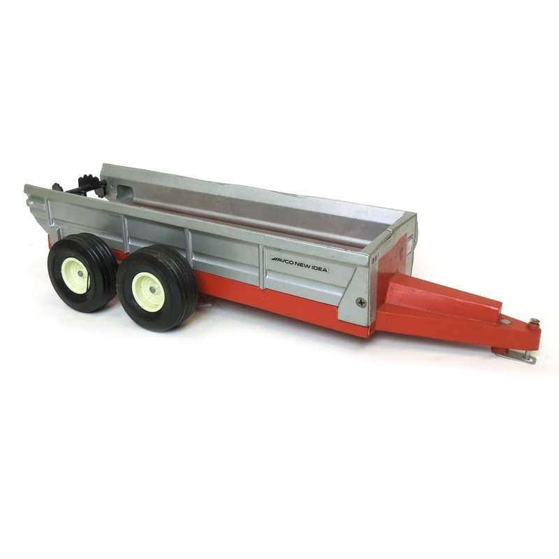 (B&D) 1/16 Metal AVCO New Idea Tandem Axle Box Spreader - Displayed, NO BOX